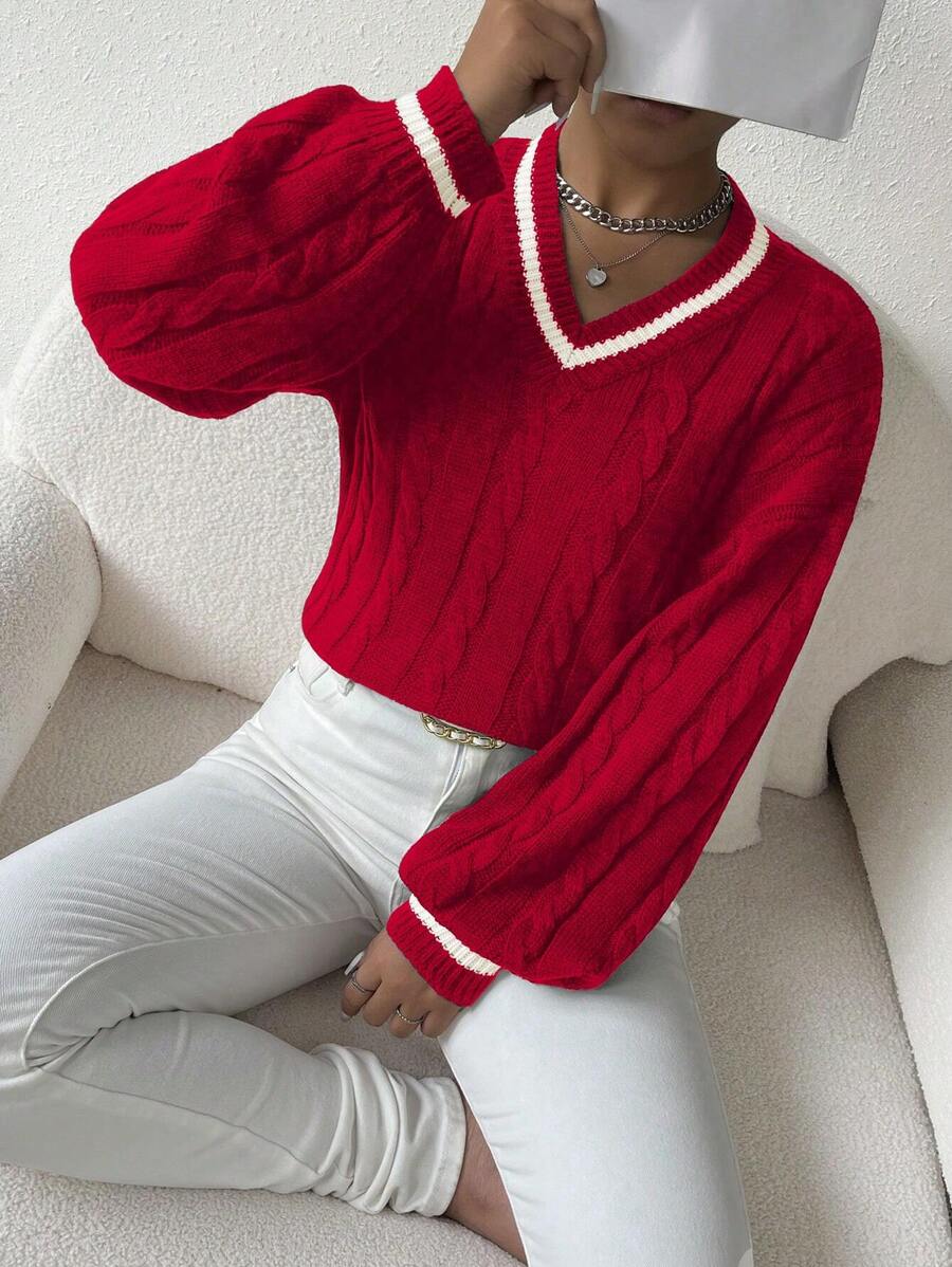 Claire™ | Preppy Kabelstrik Med Dyb V-Hals