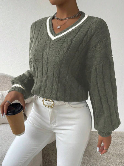 Claire™ | Preppy Kabelstrik Med Dyb V-Hals