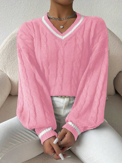 Claire™ | Preppy Kabelstrik Med Dyb V-Hals