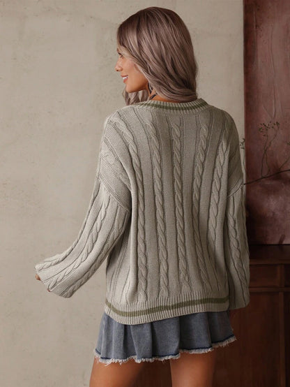 Claire™ | Preppy Kabelstrik Med Dyb V-Hals