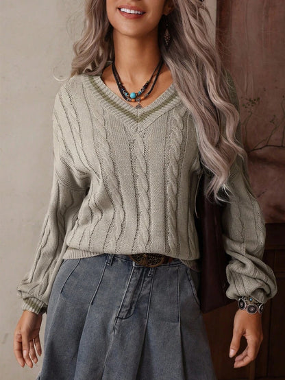 Claire™ | Preppy Kabelstrik Med Dyb V-Hals