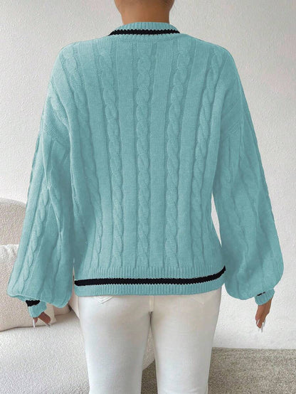 Claire™ | Preppy Kabelstrik Med Dyb V-Hals