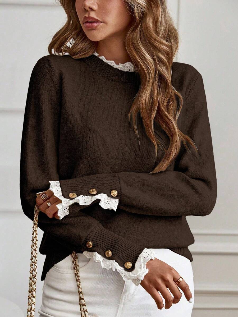 Livia™ | Striktrøje Med Blondekant Og Knapdetaljer