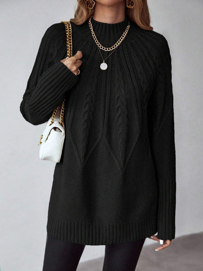 Livia™ | Strikket Sweater Med Kabelmønster