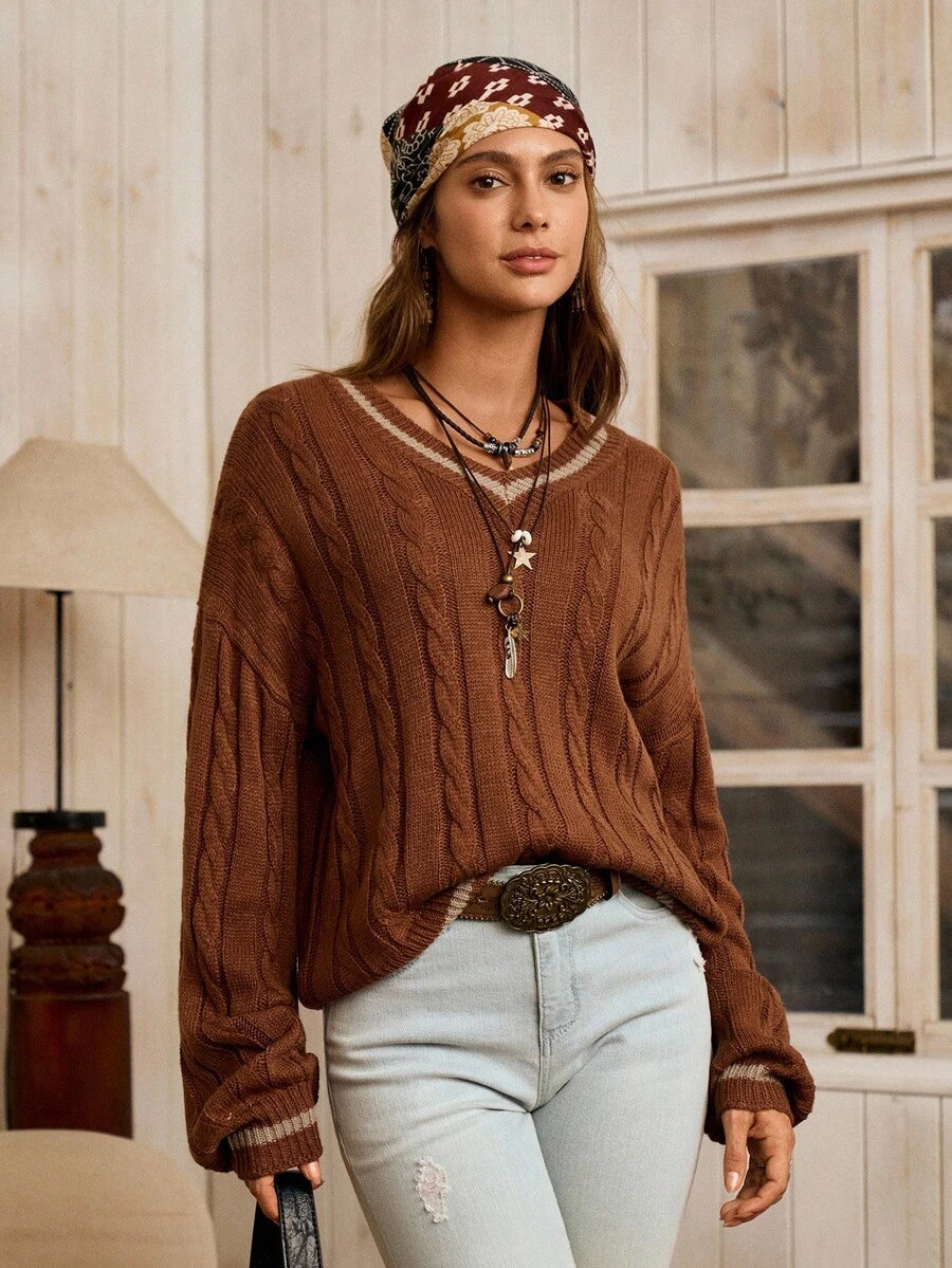 Claire™ | Preppy Kabelstrik Med Dyb V-Hals