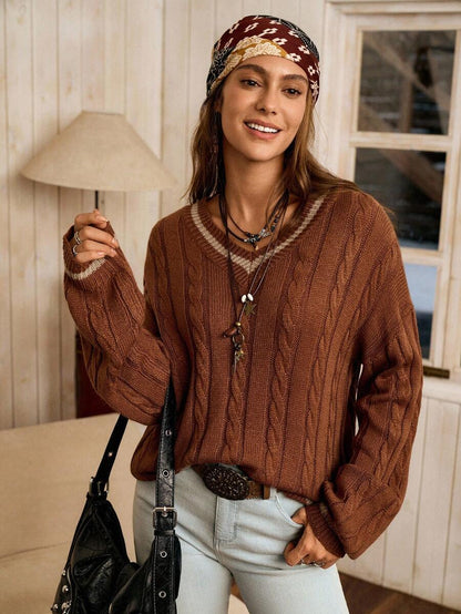 Claire™ | Preppy Kabelstrik Med Dyb V-Hals