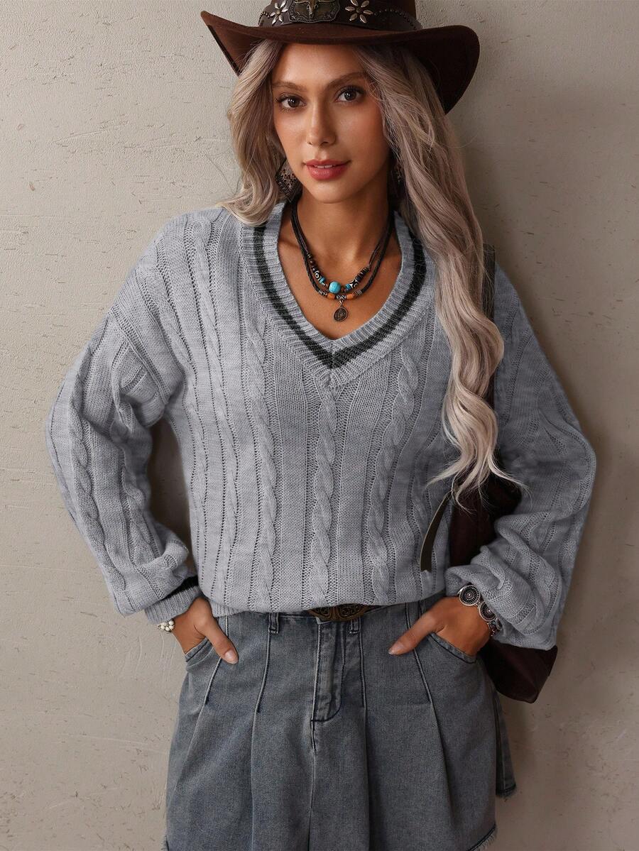 Claire™ | Preppy Kabelstrik Med Dyb V-Hals