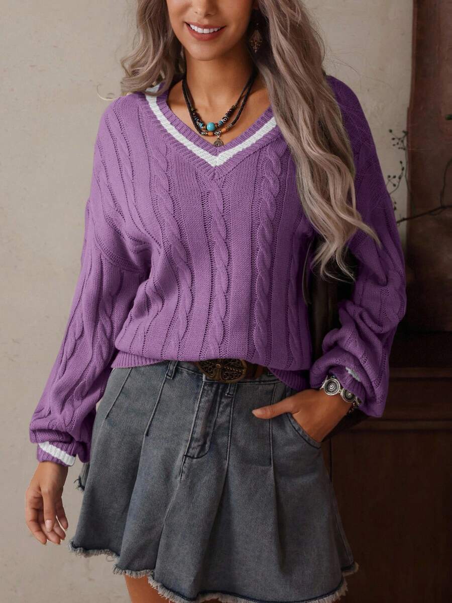 Claire™ | Preppy Kabelstrik Med Dyb V-Hals