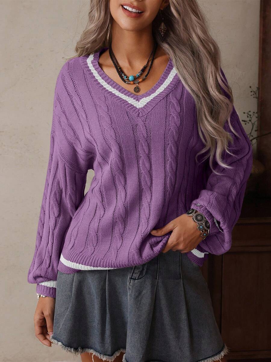 Claire™ | Preppy Kabelstrik Med Dyb V-Hals
